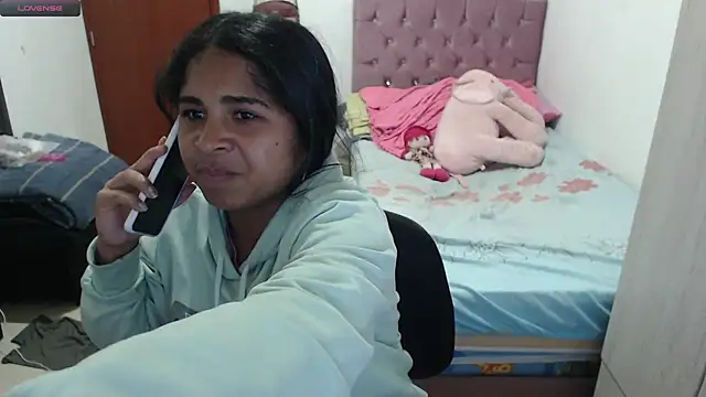 Snapshot of july-feria chatting on 10-25-25, 02:44 july-feria online show from 10-25-25, 02:44