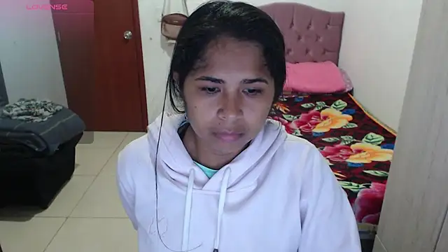 Snapshot of july-feria chatting on 11-30-25, 03:07 july-feria online show from 11-30-25, 03:07