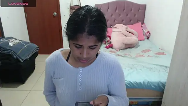 Snapshot of july-feria chatting on 09-30-25, 09:54 july-feria online show from 09-30-25, 09:54