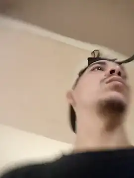 Maguito02 online show from 10-08-25, 01:12