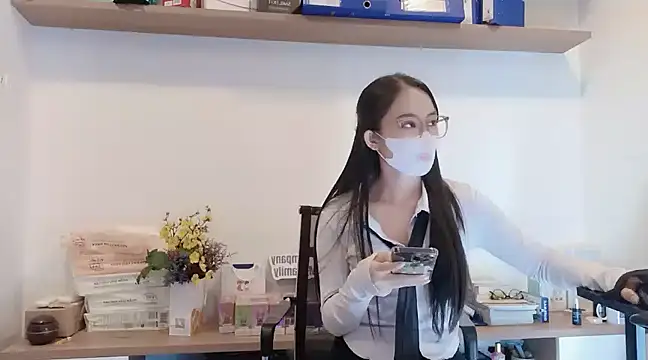 Snapshot of Lush-Office chatting on 02-27-25, 10:44 Lush-Office online show from 02-27-25, 10:44