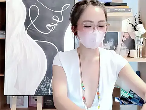 Lush-Office online show from 12-04-25, 07:29