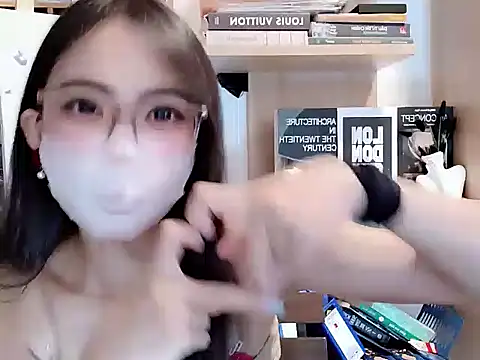 Snapshot of Lush-Office chatting on 10-16-25, 06:43 Lush-Office online show from 10-16-25, 06:43