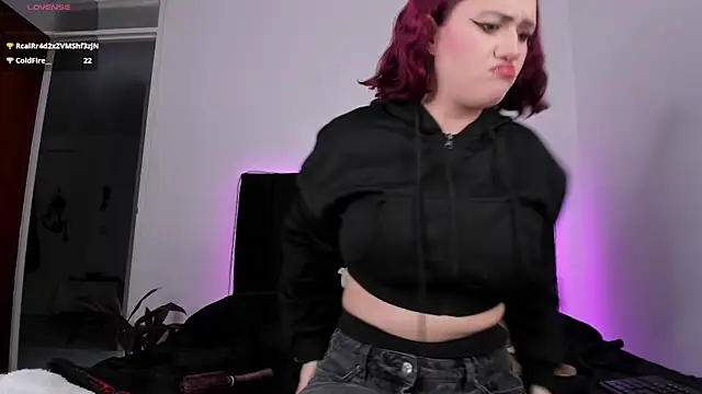 raven  white1 online show from 02-14-25, 03:43