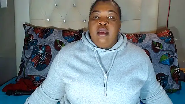 omalicha98 online show from 07-09-26, 05:52