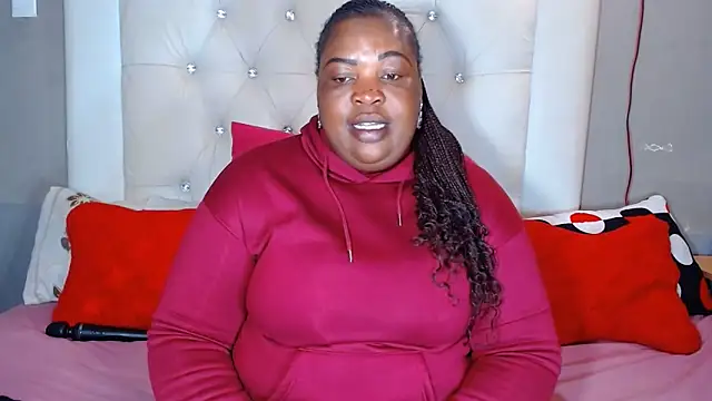 omalicha98 online show from 06-17-26, 07:08
