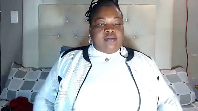 Snapshot of omalicha98 chatting on 05-21-26, 06:33 omalicha98 online show from 05-21-26, 06:33