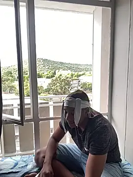 snotLoud online show from 03-14-25, 03:36