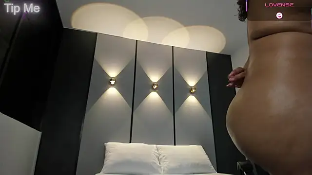 lilly ass  online show from 09-14-25, 01:06