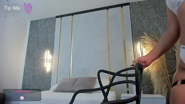 lilly ass  online show from 11-15-25, 12:53