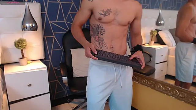 BrandonColee online show from 03-05-25, 03:18