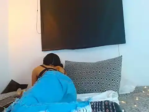 Snapshot of samantha_ferrer28 chatting on 03-08-25, 05:59 samantha ferrer28 online show from 03-08-25, 05:59