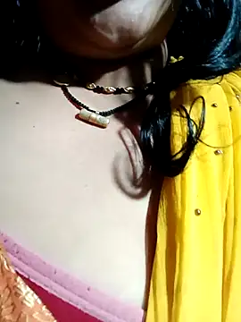 Snapshot of Haseena_Baby chatting on 02-27-25, 09:18 Haseena Baby online show from 02-27-25, 09:18
