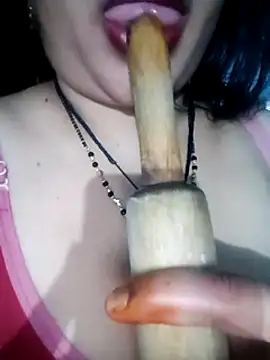 Snapshot of Haseena_Baby chatting on 03-07-25, 10:02 Haseena Baby online show from 03-07-25, 10:02