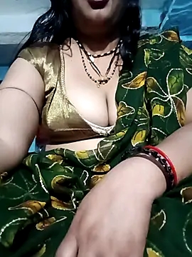 Snapshot of Haseena_Baby chatting on 02-26-25, 07:55 Haseena Baby online show from 02-26-25, 07:55
