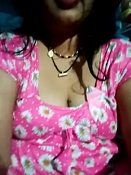 Snapshot of Haseena_Baby chatting on 02-27-25, 06:13 Haseena Baby online show from 02-27-25, 06:13