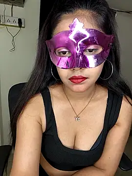 Snapshot of Babbyy_doll chatting on 03-19-25, 03:08 Babbyy doll online show from 03-19-25, 03:08