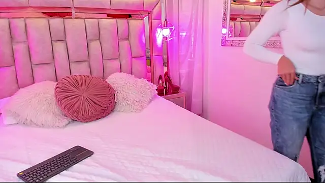 Katalina Evans online show from 11-06-25, 12:09