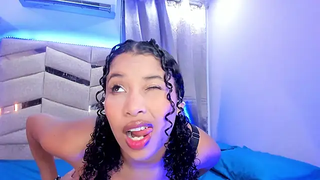 Snapshot of BrigitteRoy_ chatting on 06-06-26, 03:12 BrigitteRoy online show from 06-06-26, 03:12