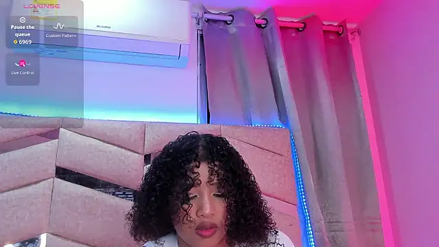 BrigitteRoy  online show from 03-20-26, 03:07