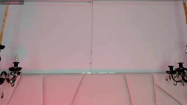 Aitana Hilton  online show from 11-27-25, 12:05