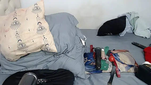 MilfJade online show from 01-12-26, 09:52