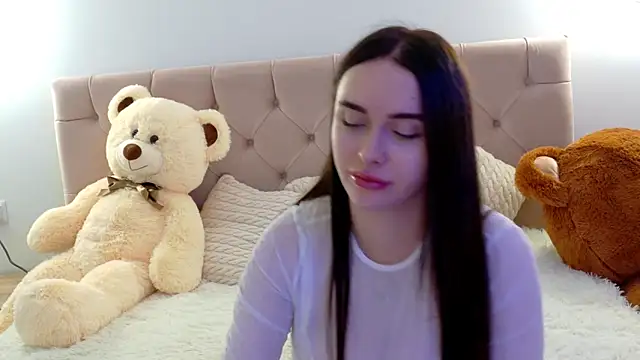 Lilliana Moon online show from 10-16-25, 06:43