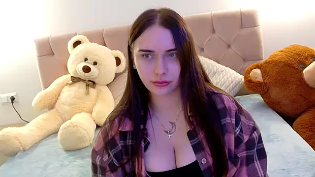 Lilliana Moon online show from 11-16-25, 07:35