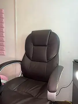 zahra Jalid online show from 12-23-25, 12:11