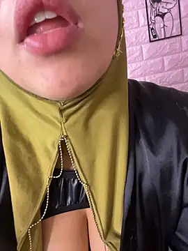 zahra Jalid online show from 03-21-26, 01:51