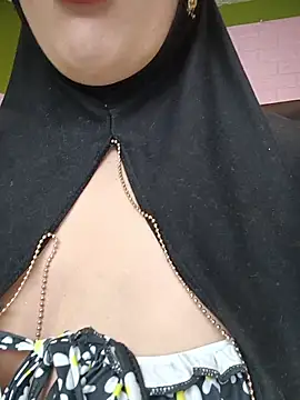 zahra Jalid online show from 11-28-25, 11:38