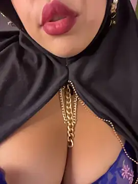 Snapshot of zahra_Jalid chatting on 04-30-26, 08:38 zahra Jalid online show from 04-30-26, 08:38