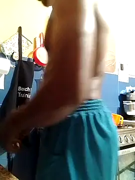Snapshot of Elnegro28 chatting on 09-15-25, 11:43 Elnegro28 online show from 09-15-25, 11:43