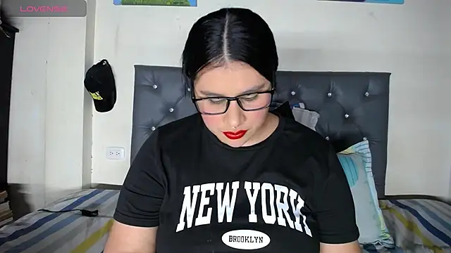 Antonellaa 111 online show from 10-24-25, 02:54