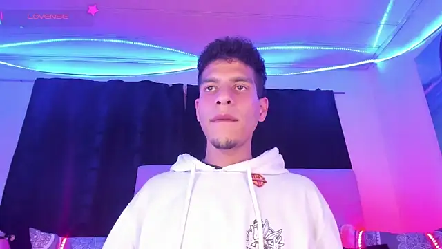 Ethan Boyy online show from 02-10-26, 12:20