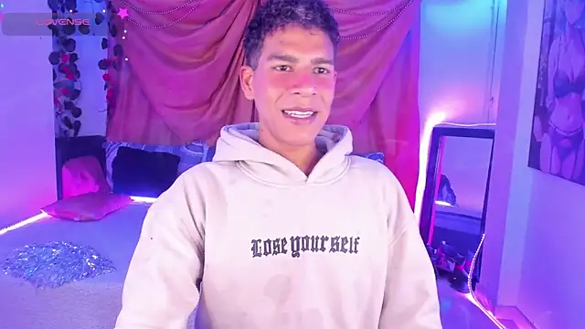 Ethan Boyy online show from 10-29-25, 11:25