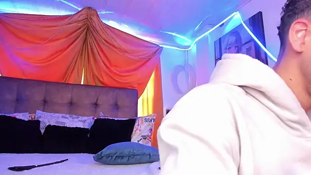 Ethan Boyy online show from 09-20-25, 03:06