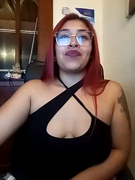 Snapshot of AnonymousGirl chatting on 10-06-25, 11:49 AnonymousGirl online show from 10-06-25, 11:49