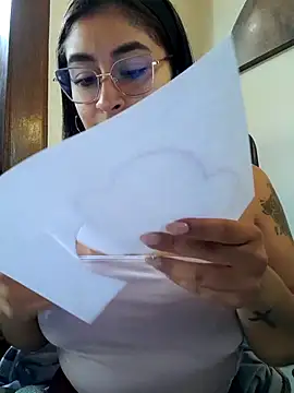 Snapshot of AnonymousGirl chatting on 02-20-26, 02:41 AnonymousGirl online show from 02-20-26, 02:41