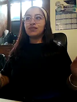 Snapshot of AnonymousGirl chatting on 02-23-26, 02:17 AnonymousGirl online show from 02-23-26, 02:17