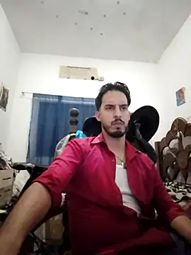 Snapshot of alejo5288 chatting on 10-02-25, 03:21 alejo5288 online show from 10-02-25, 03:21