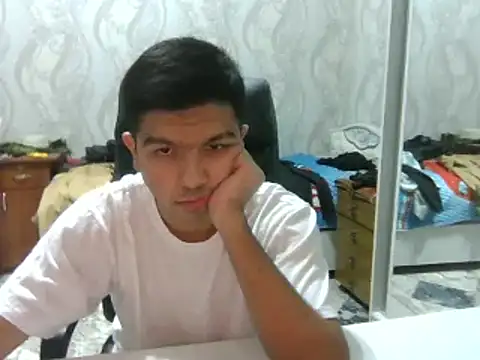 Snapshot of ferik099 chatting on 03-11-25, 06:52 ferik099 online show from 03-11-25, 06:52