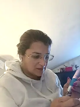 Snapshot of nelly88_xxx chatting on 02-25-25, 02:04 nelly88 xxx online show from 02-25-25, 02:04