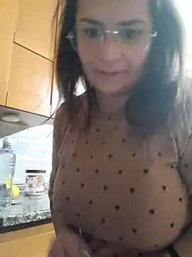 Snapshot of nelly88_xxx chatting on 01-18-25, 01:18 nelly88 xxx online show from 01-18-25, 01:18