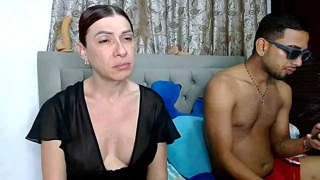 sweethoneytsx online show from 01-14-26, 10:02