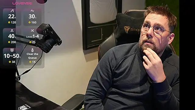 justinitt online show from 12-14-25, 08:03