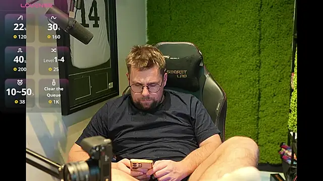 justinitt online show from 11-30-25, 06:09