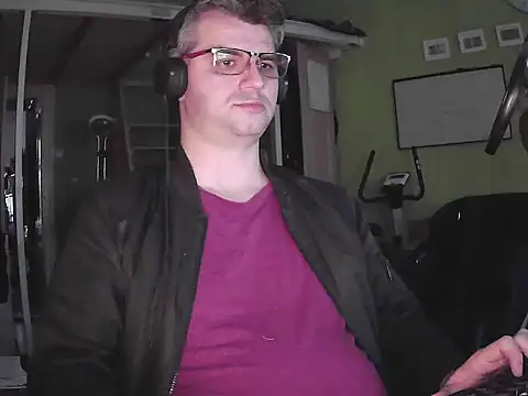 stary-w-kalesonach online show from 09-10-25, 04:28