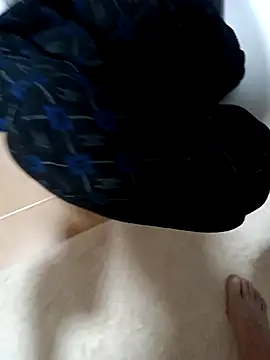 Snapshot of xxxxGuruxxxx chatting on 10-09-25, 11:16 xxxxGuruxxxx online show from 10-09-25, 11:16