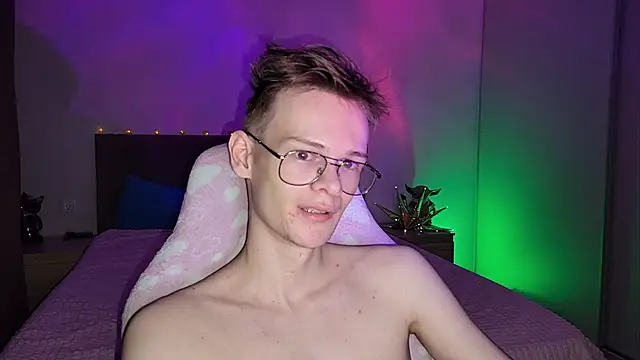 Wild boar1 online show from 02-20-25, 06:35